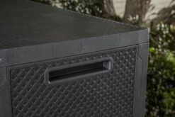 Keter Emily Opbergbox - 118x45x57 Cm - 270L - Grafiet 24 Keter Emily Opbergbox - 118x45x57 Cm - 270L - Grafiet -Tuinmeubilair 1200x800 159