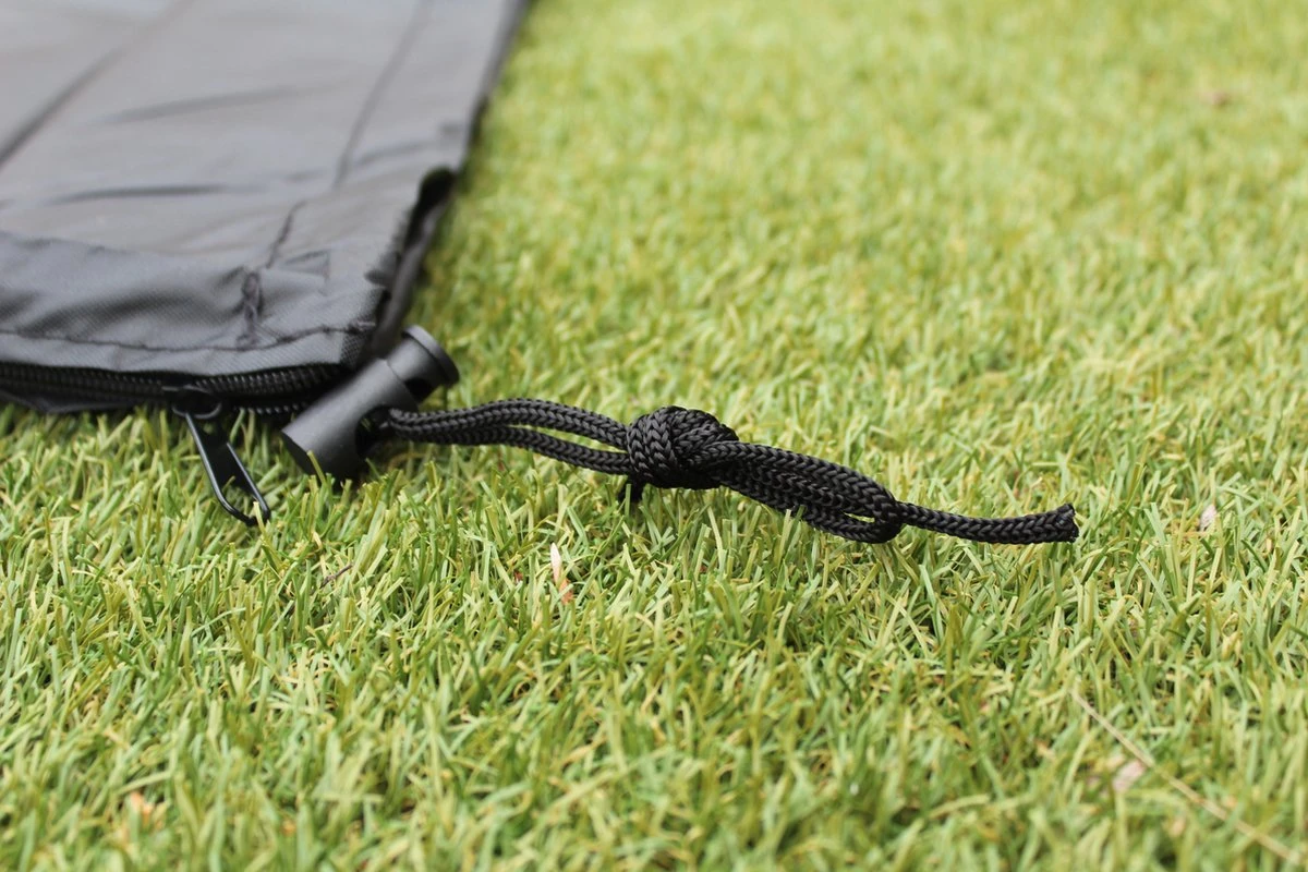 Luxe Parasolhoes Met Rits En Stok Voor Zweefparasol | 265 X 70 Cm | Waterdicht | Rits En Stok | Geschikt Voor Parasol Van 300 Cm | Zwart 4 Luxe Parasolhoes Met Rits En Stok Voor Zweefparasol | 265 X 70 Cm | Waterdicht | Rits En Stok | Geschikt Voor Parasol Van 300 Cm | Zwart - Afbeelding 2