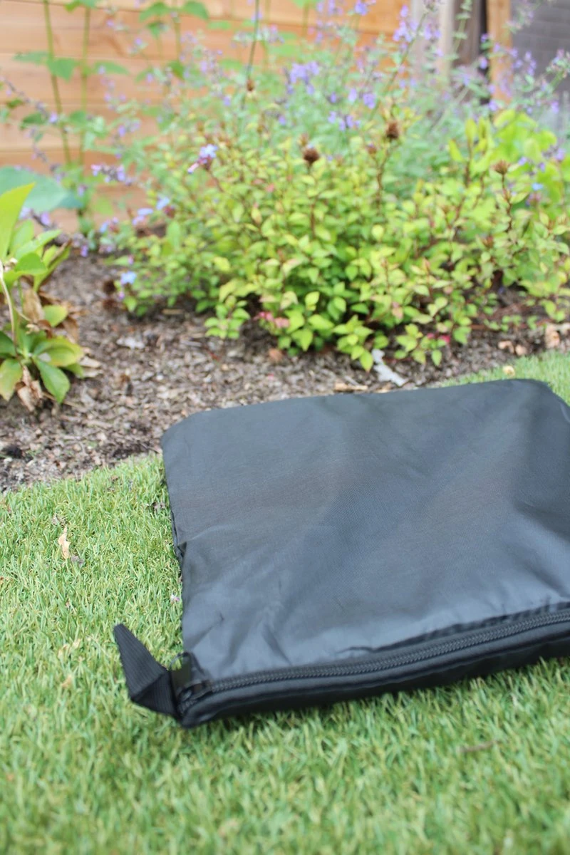 Luxe Parasolhoes Met Rits En Stok Voor Zweefparasol | 265 X 70 Cm | Waterdicht | Rits En Stok | Geschikt Voor Parasol Van 300 Cm | Zwart 11 Luxe Parasolhoes Met Rits En Stok Voor Zweefparasol | 265 X 70 Cm | Waterdicht | Rits En Stok | Geschikt Voor Parasol Van 300 Cm | Zwart - Afbeelding 9